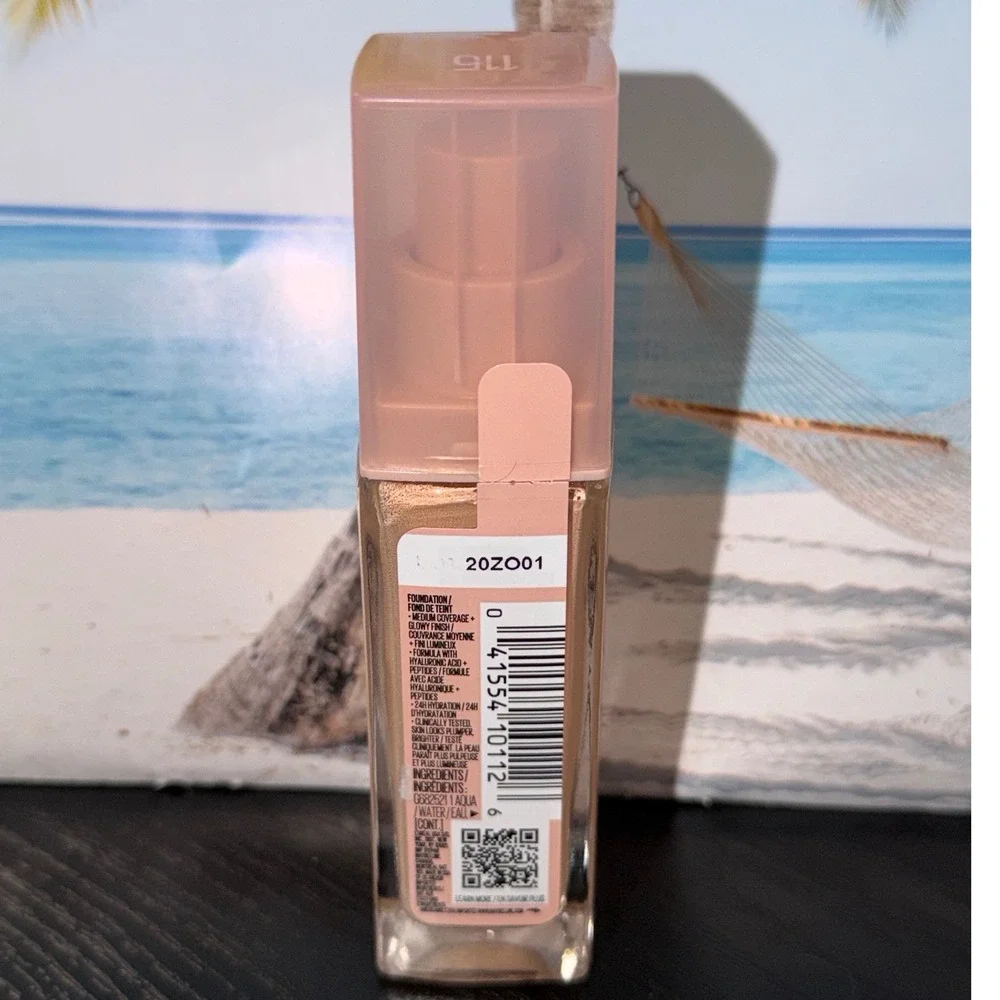 Maybelline Lifter Plump & Glow Foundation Shade 115 Hyaluronic Acid